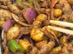 -老东镇啤酒屋海鲜加工·蒸汽海鲜·海鲜烧烤(台东店)