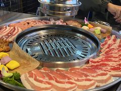 -哈哈碳都·牛肋条无限自助烤肉(台江万达店)