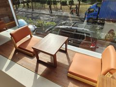 -Line来恩咖啡(石厦花园店)