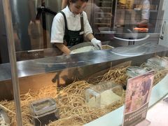 -阮大兴糕团(滨江宝龙店)