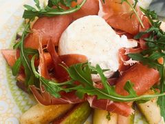 水果布拉塔芝士沙拉-Grande A'moo(上海万象城店)