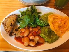 牛油果吐司-Egg•Allday Brunch(襄阳北路店)