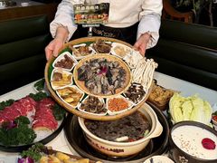 -土连锅·现熬养生汤锅(梁家巷店)
