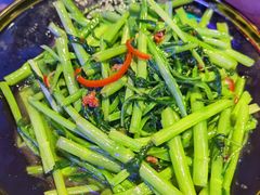 -钳真多钓虾馆·小龙虾海鲜烧烤(九六广场店)