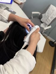 -菩叶脱发白发中心