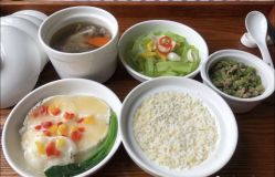 -杰爱月子护理中心