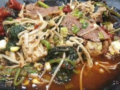 麻辣香锅-川人百味(金安中央大街店)