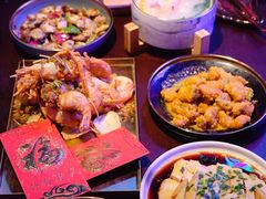-钳真多钓虾馆·小龙虾海鲜烧烤(九六广场店)