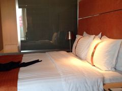 iphone_upload_pic-上海虹桥西郊假日酒店