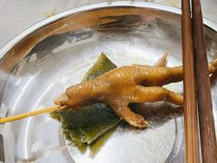 鸡爪-卫卫麻辣烫(建设新村路店)