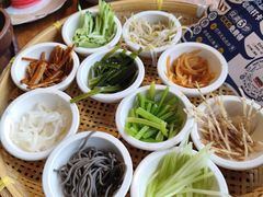 -包整·丝娃娃(甲秀楼景观店)