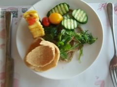 -中央电视塔旋转餐厅