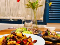 -hallch 好吃餐厅(全运村中央广场店)