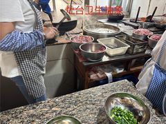 -正宗杨记普洱酸醋米线(总店)
