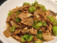-蔼若春.传承三十年云南菜(金碧公园店)