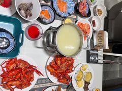 -金马门国际美食百汇(珞喻路店)