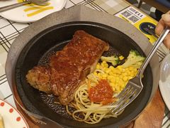 -菲滋意式餐厅(富阳东方茂店)