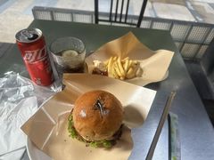 -shark burger·鲨鱼汉堡(交子大道店)