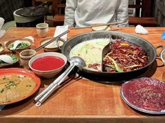 -周小明火锅(黑金冠社区店)