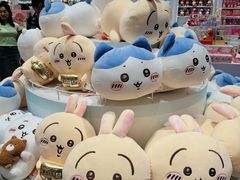 -名创优品(山东青岛华润万象城店)