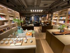 -光海书局(南京东路第一百货店)