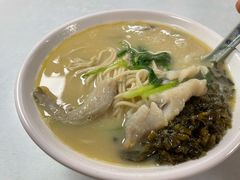 -明呈黄鱼面馆(斜土路店)