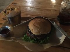 -BURGER BRO'S