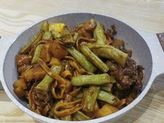 -内蒙焖面大盆骨餐馆(山大路店)