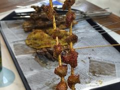 -胡记烧烤(黄山新村总店)