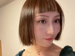 -苑苑发型设计