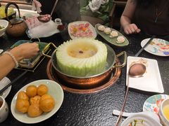 -得意咚瓜·顺德鱼生·冬瓜火锅(深圳首店)