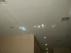 -邱芳粉店(迎宾大道旗舰店)
