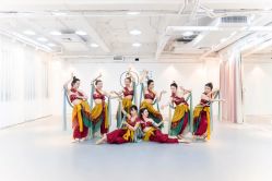 -深舞形体民族舞蹈工作室