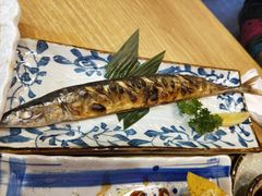 秋刀鱼-魟阳日式料理(香积寺路店)