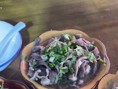 -小杨翘脚牛肉