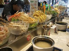 -百品聚旋转火锅(万德庄店)