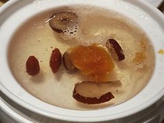 -雍和会海鲜姿造自助(湖东路店)