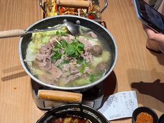 -川堂风·跷脚牛肉·乐山爆炒(宝山日月光店)