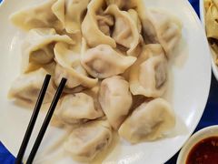 -东北饺子王(港澳广场购物中心店)