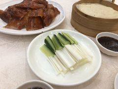 金牌广式片皮鸭-福满园大酒楼(梅林店)