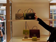 -潘多夫名品奥特莱斯