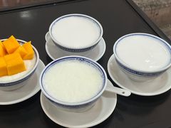 -周大娘牛乳(旧寨古村总店)