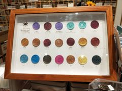 -猫的天空之城概念书店(杭州南宋御街店)