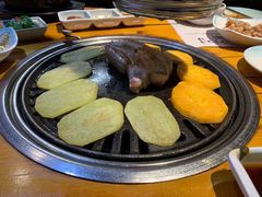 -唯成•韩国炭火烤肉 유성고기
