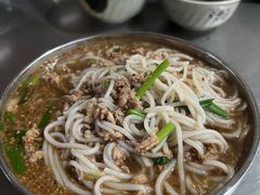 -正宗杨记普洱酸醋米线(总店)
