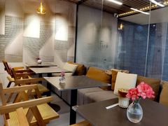 -ommo cafe(半岛城邦店)