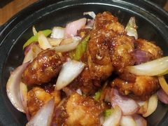 -东口码头·烧鸽子·鱼头泡饼·地方菜(金鹰悦城店)