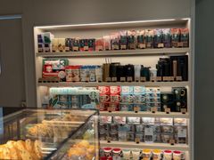 -星巴克(浦东机场T2到达店)