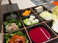 -海底捞火锅(奉化银泰店)