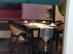 -鸽子侯·家宴·平价海鲜(市图书馆店)